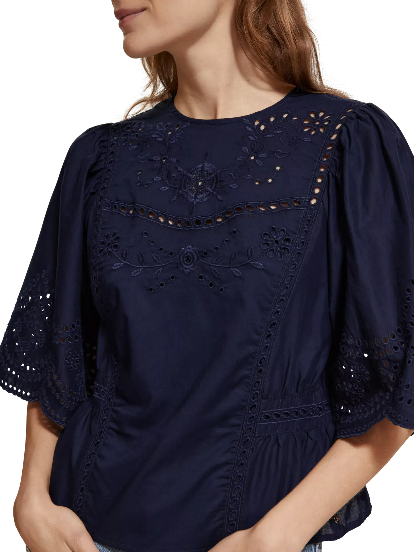 Top Broderie