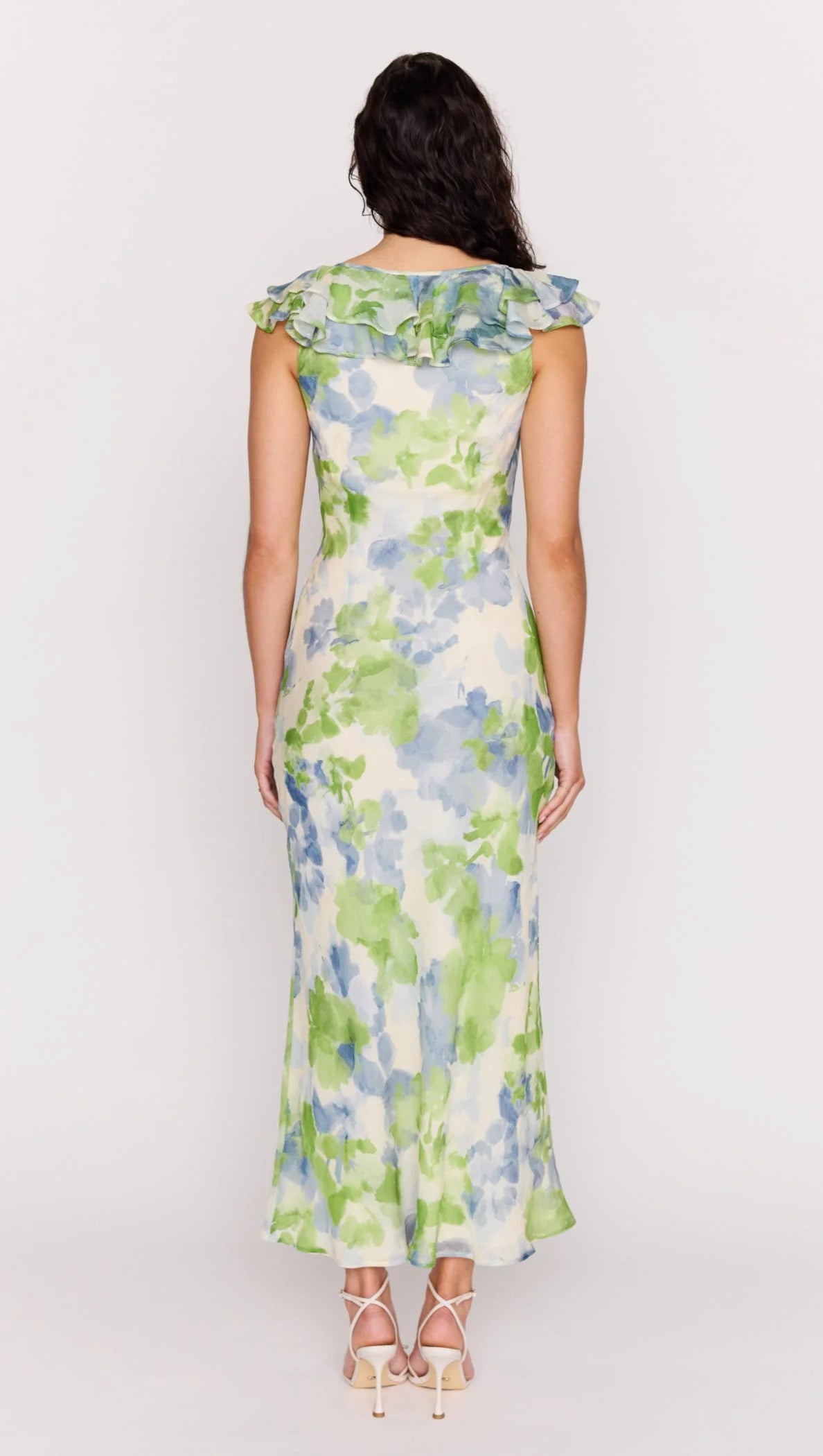 Robe Carrie