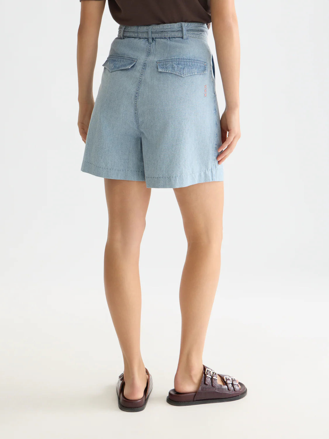 Short Lightweight